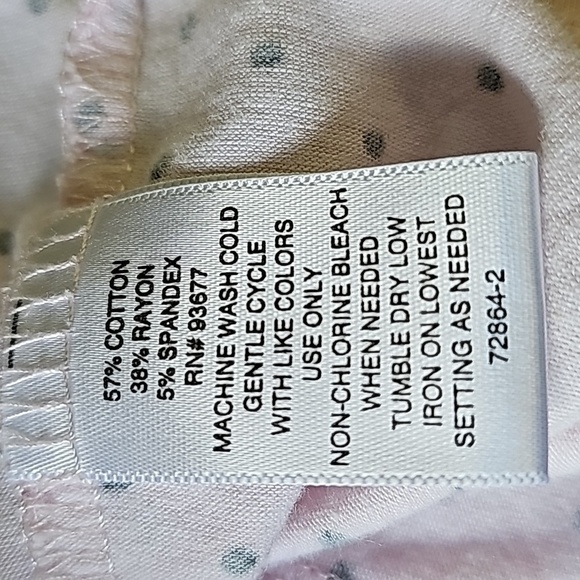 Liz Claiborne pjs pink with black dots. Bottoms are a small. Top is medium. - Picture 6 of 6